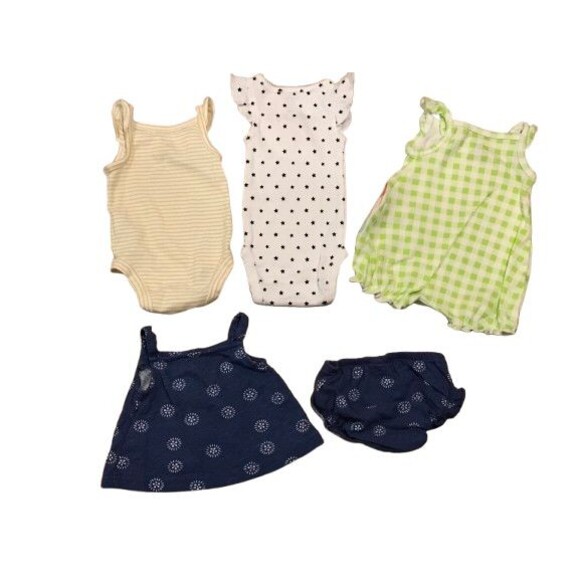 Lot of Newborn Girls Clothes 5 Pieces 3-bodysuits Plus a Dress w/ Bloomers - Picture 2 of 2